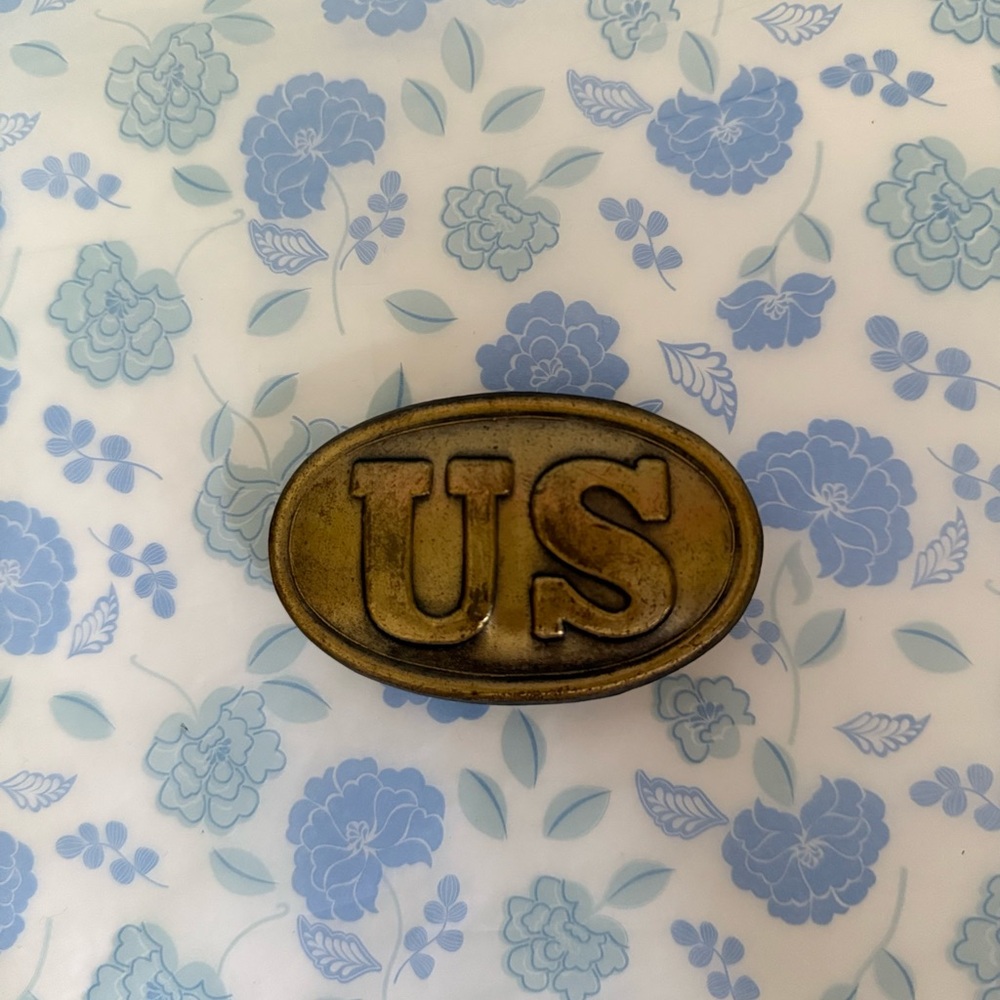 Oval US Brass Belt Buckle. EUC.